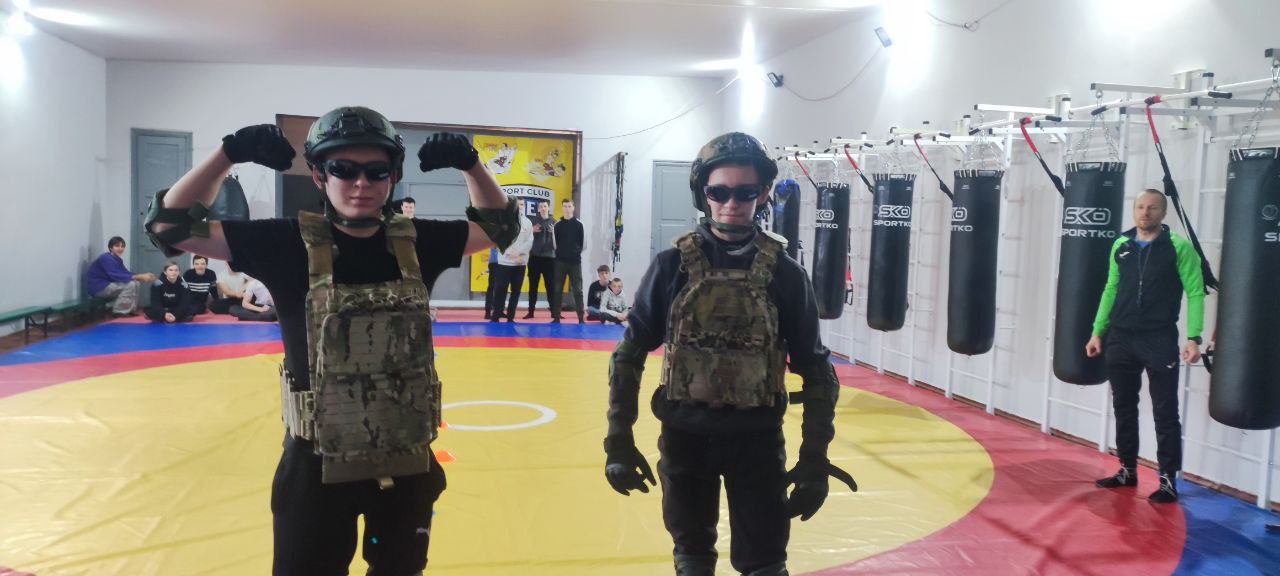 Грають мужні — перемагають сильні!